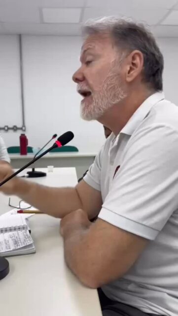 Reunião do GT do novo financiamento da saúde (Portaria Ministerial 3493/2024)

Sindiodonto esteve presente na reunião do GT para construir a lei municipal que realizará a divisão do componente qualidade do novo financiamento da saúde.

Sindiodonto defendeu:
✅pagamento como verba indenizatória 
✅Pagamento para todos os trabalhadores (incluindo os de OS)
✅A junção de todos os componentes (ESF, ESB e E-Mult) para divisão com todos os trabalhadores. Desse montante pelo menos 50% para os trabalhadores que seriam divididos 25% entre os trabalhadores de nível superior e 25% entre os trabalhadores de nível médio.

A gestão apresentou como proposta a divisão de 25% para os trabalhadores e 75% para a gestão.

Sindiodonto ressalta que não aceitará retroagir nas negociações que já vinham sendo realizadas desde o começo de 2025, em que seriam repassados para os trabalhadores, pelo menos, 50% do valor do componente qualidade