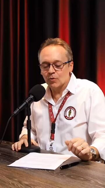 Novidade Estratégica para o Dentista Filiado!

Planejar o amanhã é um ato de valorização da sua trajetória profissional. O Sindiodonto reafirma seu compromisso com a categoria ao disponibilizar um serviço essencial: a Consultoria Previdenciária Individualizada.

Sabemos que a rotina clínica é exigente e que as regras de aposentadoria e averbação podem parecer um verdadeiro labirinto técnico. Por isso, foi estabelecida uma parceria com o Dr. Welington Mapurunga, com o objetivo de oferecer um suporte técnico de alto nível, voltado à realidade específica da odontologia.

O que essa consultoria oferece para você?

Análise de Cenários:

Compreenda qual regra de transição ou modalidade de aposentadoria é mais vantajosa para o seu caso.

Segurança Jurídica:

Planeje seu tempo de contribuição e eventuais averbações com base em dados concretos e critérios técnicos.

Atendimento Personalizado:

Cada trajetória profissional é única — e o seu planejamento previdenciário também deve ser.

Além disso, a parceria contempla condições especiais para os filiados: o serviço será estendido aos dependentes diretos (cônjuge e pais) e, nos casos de contratação em grupo a partir de quatro dentistas, haverá uma condição adicional diferenciada.

Não se trata apenas de “se aposentar”, mas de garantir que você receba o melhor benefício possível após anos de dedicação à saúde da população.

📲 Como agendar?

Os canais de comunicação já estão disponíveis por meio da Secretaria do Sindiodonto. Entre em contato para receber as orientações e garantir seu atendimento especializado.

🔗 Link na bio para falar diretamente com a equipe ou envie uma mensagem por Direct.