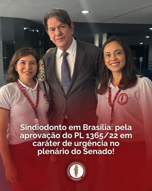 Hoje, 02/09/26, as diretoras Raquel Praxedes e Emmanuella Parente realizaram mais um trabalho de articulação parlamentar: trataram sobre a importância da aprovação do PL 1365/22 com os senadores presentes no congresso nacional. As diretoras ressaltaram que este é um projeto que visa fazer uma reparação salarial histórica com as categorias de cirurgiões-dentistas e médicos, além de beneficiar toda a população brasileira, através do fortalecimento do Sistema Único de Saúde (SUS).

Agora o PL 1365/22, que se encontra no plenário do senado federal, precisa ser pautado com urgência para que siga tramitando. 

Após aprovação no plenário do Senado, o projeto de lei será encaminhado à câmara dos deputados para posterior sansão presidencial.

Fortaleça a nossa luta! 
Juntos somos muito mais fortes!